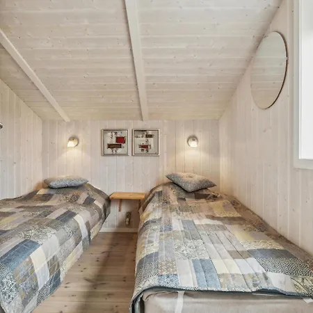 Nice Home In Rudkobing With Sauna Spodsbjerg